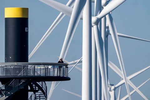 Viewing platform at Landtong Rozenburg wind farm, Noordzeeweg, Paal 83 watchtower 22 meters high,