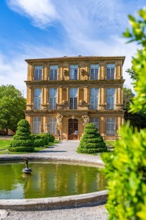 Pavillon Vendôme Historic Palace Museum with Fountain and Park, Aix-en-Provence, Bouches-du-Rhone,