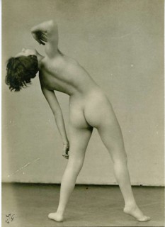 Nude, dance, nude dance, gymnastics, movement, twenties, A naked woman in an elegant pose depicting