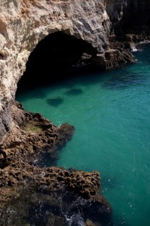 Algar Seco rock formation, coloured rocks and underground caves, caves, shell limestone, Carvoeiro,