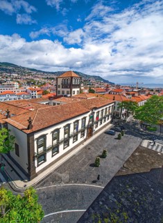 Town hall from the tower of the Church of São João Evangelista, Igreja do Colégio, College Church,