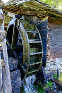 Mill wheel, South Tyrolean Folklore Museum, Dietenheim, Freilchtmuseum, Pustertal Valley, South