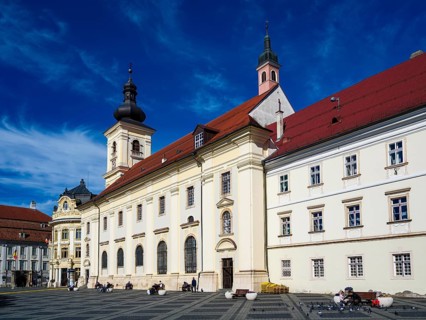 Piata Mare Square, Town Hall and Jesuit Church, Sibiu, Sibiu, Transylvania, Romania