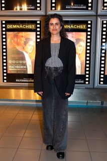 Leading actress Özlem Saglanmak, NACHBEBEN (cinema release: 07.05.2026), Photo Call for the Berlin