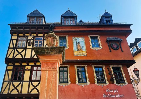 Goriel Schwenker, old Sachsenhäuser pub in the apple wine district, Alt-Sachsenhausen, Frankfurt am