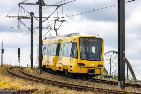 Light rail line U6 to the airport and the exhibition center. Stuttgarter Strassenbahnen AG, SSB.
