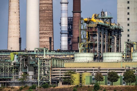 ThyssenKrupp Steel steel plant in Duisburg-Marxloh, sinter plant chimney, so-called white side of