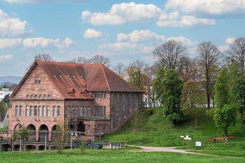 Main pumping station at the Minden waterway junction in Germany