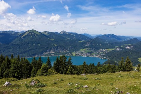 Austria, State of Salzburg, Salzkammergut, Wolfgangsee, Sankt Gilgen, view from Schafbergalm