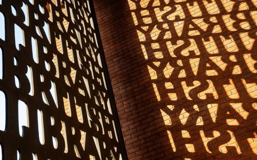 Writing, entrance area, British Library or British Library, one of the most important research and