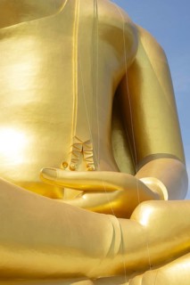 Largest Buddha statue in Thailand (Luang Pho Yai: the statue shows Buddha in the so-called
