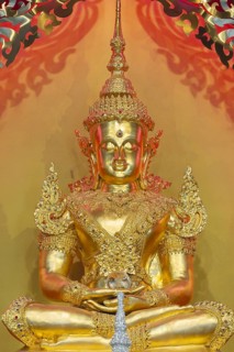 Symbolic depiction of Buddha as an enlightened, radiant and royal being in princely jewellery, with