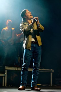 Max McNown live as part of the Cost Of Growing Up tour at Berlin's Columbiahalle on 16.06.202