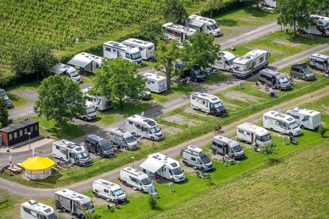 Motorhome parking space Pünderich, near the wine town of Pünderich, in the district of Cochem-Zell,