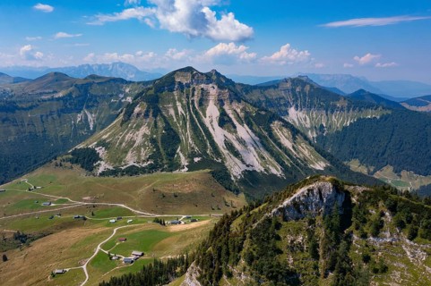 Drone shot, mountain landscape, Genneralm with Gennerhorn and Holzeck, Osterhorngruppe,