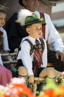 Traditional traditional costume parade, Garmisch-Partenkirchen, Werdenfelser Land, Upper Bavaria,