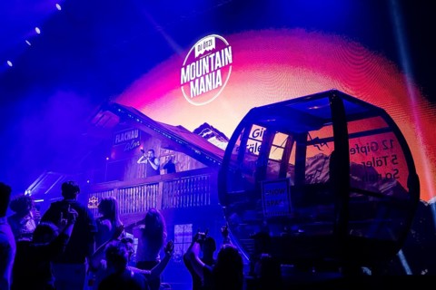 DJ Ramazzotti live at Mountain Mania - après-ski like never before! in the Berlin Uber Arena on 15