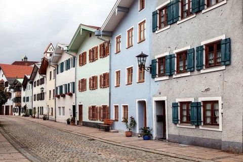 Houses in the historic old town of Füssen, Ostallgäu, Allgäu, Swabia, Bavaria, Germany