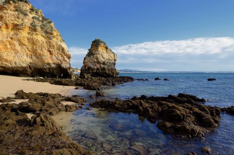 Rocky coast, Praia do Camilo, Lagos, Algarve, Portugal
