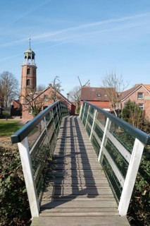 Sielbrücke, townscape, backyards, Ditzum, Ems, Dollart, East Frisia, Lower Saxony, Germany