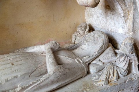 Effigy of Eleanor Baynard 14th century, church of Saint Mary the Virgin, Silchester, Hampshire,