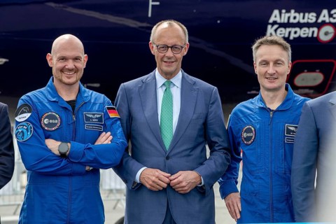 Alexander Gerst (German astronaut), Friedrich Merz and Matthias Maurer (German astronaut) –
