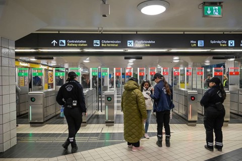 Biljettkontroll, post inspection in the ticket inspection area, underground, Tunnelbana,