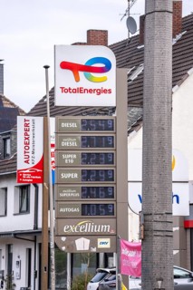 Highest level of fuel prices so far, diesel fuel has reached the mark of 2.54€ per liter, here at a