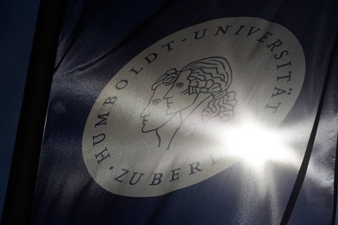 Banner of the Humboldt University of Berlin with the heads of the Humboldt Brothers