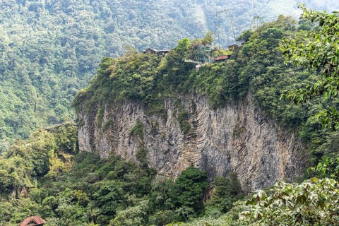 Cascada el Pailon del Diablo, Rio Verde, Ecuador