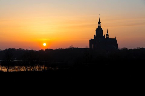 Sunset with St. Mary's Church, Hanseatic City of Stralsund, Mecklenburg-Western Pomerania, Germany