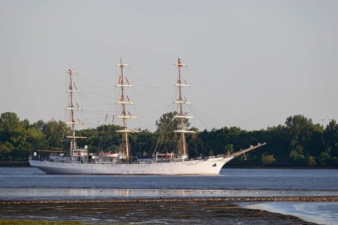 Polish sail training ship Dar Mlodziezy leaves the harbour of Hamburg on the river Elbe, Wedel,