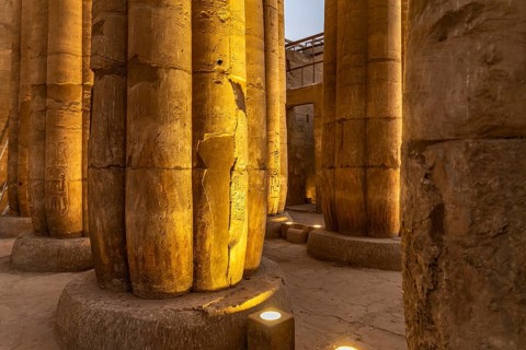 Pillar hall in Luxor Temple in Luxor at dusk, Egypt