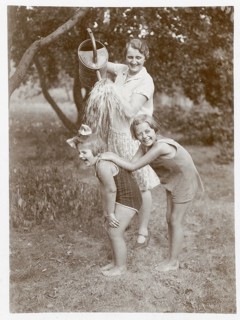 Swimwear, bathing, woman, children, watering can, humor, summer, wet splashes, twenties, snapshot,