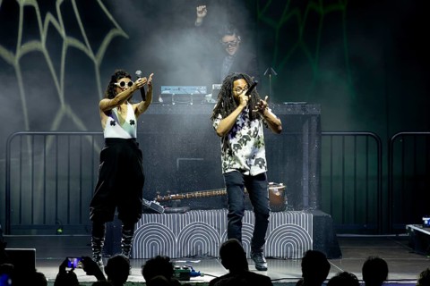 Laura Vall and Mr. Lif, Thievery Corporation, music group, USA, 30TH ANNIVERSARY TOUR, live, 02.08