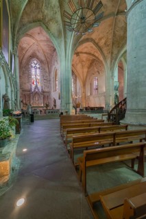 Interior of the collegiate church, Elise Collegiale in Saint Émilion, France