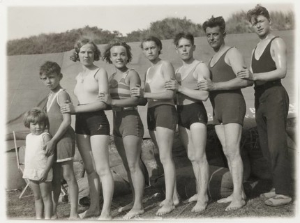 Bathing, swimwear, leisure, summer, woman, men, girls, boys, children, a group of people standing