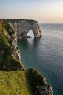 View from Falaise d'Aval viewpoint to the opposite rock formation, rock gate and landmark La