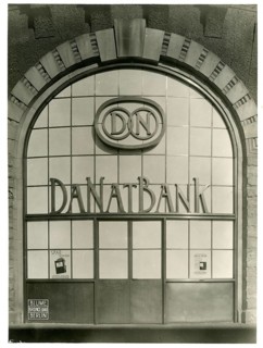 DanatBank, Darmstädter und Nationalbank, Berlin, Mitte, Behrenstr. 68-70, entrance, banking crisis,