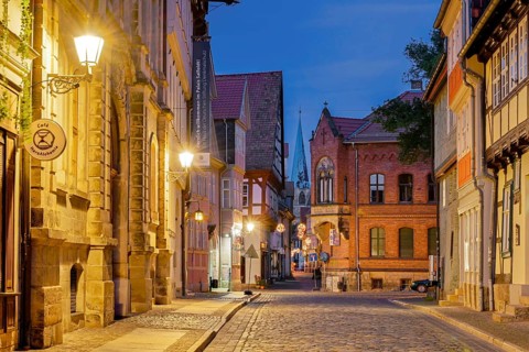 Gasse illuminates Quedlinburg Harz Germany