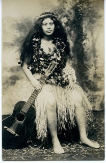Hawaii, South Pacific, beauty, ethnic, bastrock, woman in traditional Hawaiian clothing with a