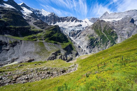 Mountain panorama, picturesque high alpine mountain landscape with Grindelwald-Fiescherfirn
