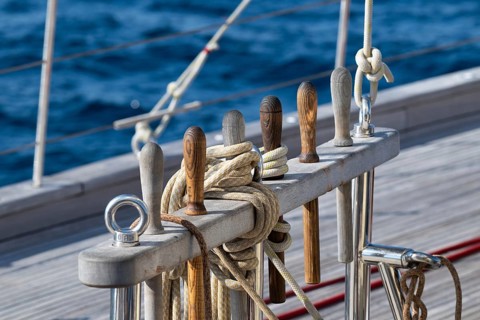 Holpins or nail nails stuck through a board, including coffee nails, linen and ropes, sailing ship,