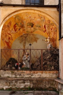 Andachtsgrotte an der parish church St. Jakob, Stadtplatz, Burghausen, Upper Bavaria, Germany