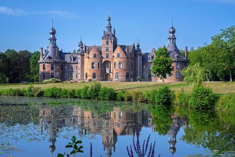 Ooidonk Castle, Kasteel van Ooidonk, 16th century Flemish Renaissance moated castle at