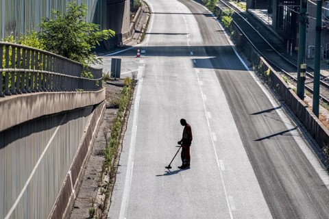 Employees of a road construction company use so-called road radar, ground penetrating radar, GPR,