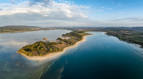 Aerial view, panorama of the Mettnau peninsula near Radolfzell on Lake Constance at historic low