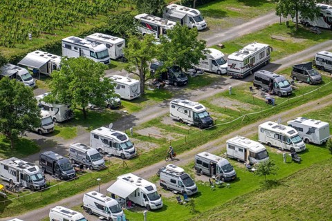 Motorhome parking space Pünderich, near the wine town of Pünderich, in the district of Cochem-Zell,