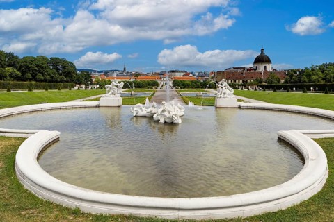 Pond with fountain, garden behind it, view of Lower Belvedere, Belvedere Palace, former summer