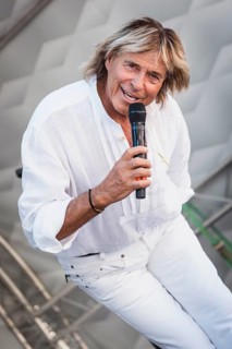 Open-air concert on 27 June 2026 by Hansi Hinterseer at the Medrig Alm in See im Paznaun Austria to
